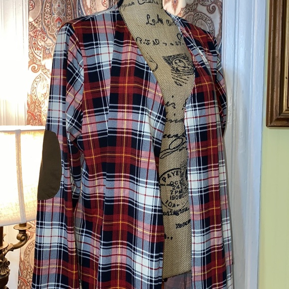 Reborn 1X Plaid Lightweight Open Front Duster / Cardigan / Top w/ Elbow Patches. - Picture 3 of 9